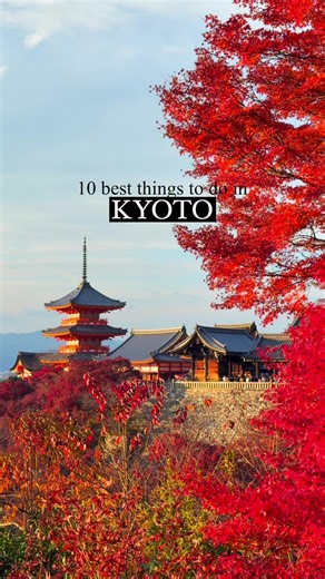 You, me & Kyoto this summer? Kyoto is one of those places where every district feels like its own mini world. It has temples tucked into hillsides, bamboo forests that feel straight out of a fairytale, and quiet pockets of nature just minutes from busy streets. We've built a Kyoto must see stops list for first time visitors here, make sure you save this post 🍣🇯🇵 🎋 Arashiyama Bamboo Forest 🟢 Free entry, open 24/7 🟢 Walk-through takes ~20–30 minutes 🟢 Combine with nearby river and temples ⛩