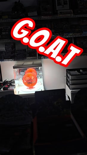 jordan Swarovski crystal ball #basketball #jordan #goat #art #hardwork #tough #fyp #shorts #clips