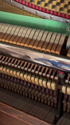 Ultimate Princess Peach Cosplay by AkuoArts