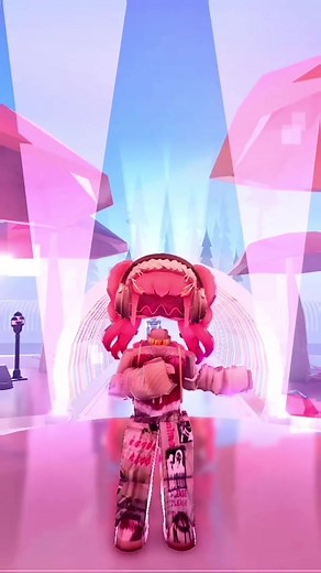 Creative Roblox Outfit Ideas with Zhou