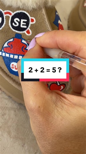 Plain slippers (!) they just don’t add up. Q: How are you going to solve the equation of being the absolute cutest in your dorm room, keeping your feet cozy, getting to and from the bathroom and all your friends rooms in one-of-a-kind style? A: CUSTOM SLIPPERS! —> I’m no math professor but I will help solve your plain slipper problems. #handpainted #slippers #dorm #dormlife #collegelife