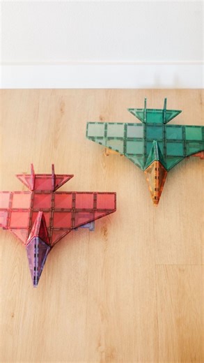 CONNETIX Magnetic Tile Jet Plane Tutorial Incoming! ✈️ CONNETIX Rectangles make this one SUPER strong 💪🏼 If you’ve got a child who’s obsessed with planes this jet plane build is such a fun one to try! CONNETIX Tiles Needed 👇 • 1x car base • 2x 4x1 rectangles • 4x 3x1 rectangles • 1x trapezoid • 1x big triangle • 1x equilateral triangle • 2x squares • 4x large right angle triangles • 6x small right angle triangles • 4x isosceles triangles SAVE this tutorial for your next play session and tag u