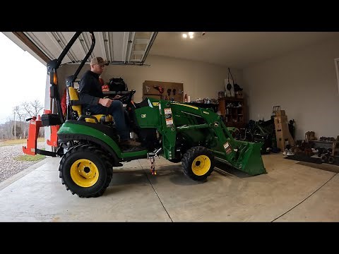 How to attach John Deere 1025r Front Loader and use SpeeCo 3 Point Quick Hitch