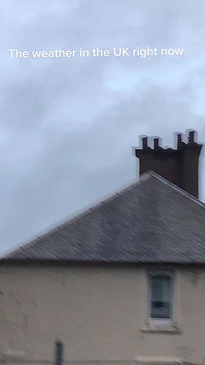 MATERIAL GWORLL (@materialgworll.1)’s videos with original sound - lexie! 🤍