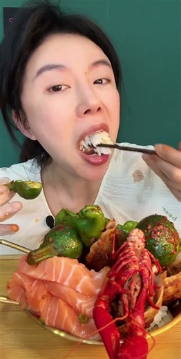 🔥 Spicy Seafood Boil Mukbang ASMR | Hot Food Challenge | Eating Crab Legs & Giant Prawns🦐 #trending