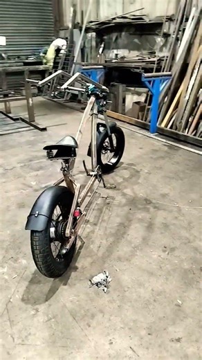 Custom Cruiser building process 😎 Ready for sandblasting and powder coating 🤘