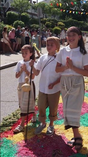 🇵🇹🙏 The next generation keeping Portuguese faith and tradition alive.
