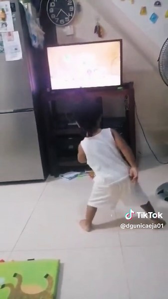 Bubble Guppies Outside Song Adventure