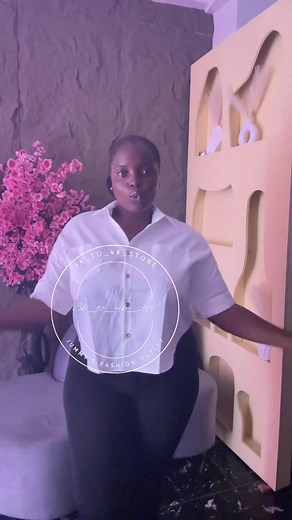 Super leggings 15,000 size 14/16 Shirt 20,000 size 8-16