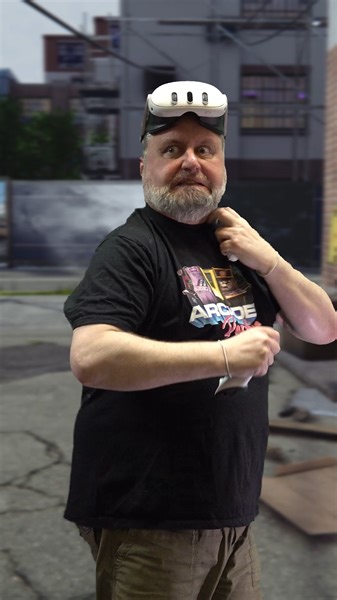 🚷 𝗪𝗔𝗥𝗡𝗜𝗡𝗚! 🚷 When practicing your Arcade Paradise VR trash-throwing skills in real life. Make sure to check the area for civilians before shooting from downtown! Coming to @MetaQuestVR. Washlist below 🧼 🗑️: bit.ly/ArcadeParadiseVR #IndieGame | Wired Productions