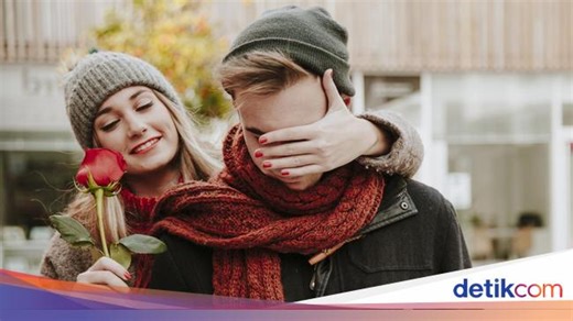 50 Kata-kata Bijak Cinta Singkat tapi Bermakna yang Menyentuh Hati