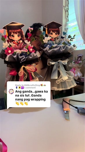 DIY Graduation Bouquet Wrapping Tutorial