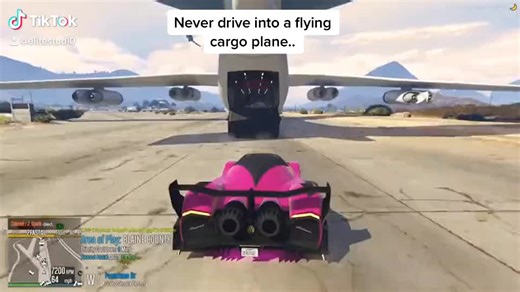 Celebrating 10k Followers Milestone in GTA 5 Online Gameplay