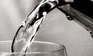 BOTTLED WATER IS THE BIGGEST SCAM OF THE CENTURY; IT’S DANGEROUS & GRAPHENE FILLED!