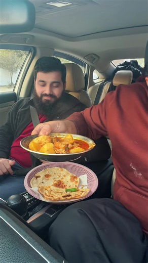 Tandoori Roti #haseebee #streetfood #foodreview #foodreels #lunch | food