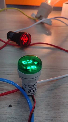 Testando amperímetros digitais