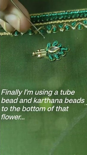 Simple and elegant butta design 💚✨ #aariwork #handmade #fashion #embroidery