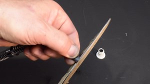 How to Fix a Leaky Shower Hose in Just 5 Minutes – Save Time and Money with This Simple Method