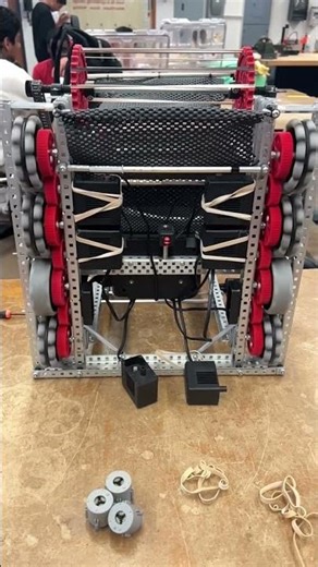 Super satisfying robot #robot #robotics #roboticscompetition #pushback #driving #vexrobotics