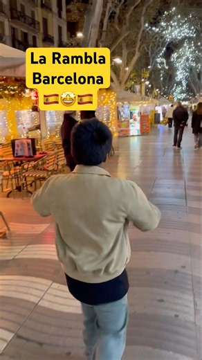Barcelona Night Walk 🇪🇸 | La Rambla to Plaça Reial #barcelona #spain #nightlife