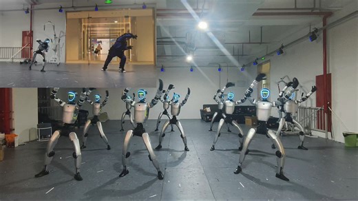 GAE模型应用场景——舞台级表演无需反复的训练，数据录制播放，无限解锁任意动作…群控模式:无论是一人控多机，还是一端输入多端播放，都随心所欲！！！#机器人