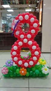 Vídeo tutorial aprende cómo hacer números decorativos con globos