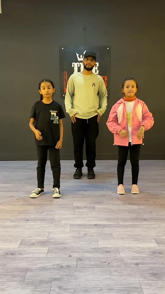 sarang kot ko sireto 🤷‍♂️🤷‍♂️ #keepsupporting #dancer #duet #thelordsdanceacademy @Narayan-gc☑️ #trendingsong