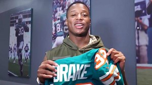Kenyan Drake Admits He Screwed Up in 'Miami Miracle,' I Need That Ball Back!
