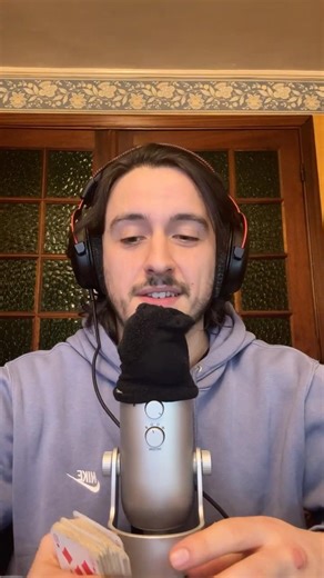 ASMR - Je trouve ta carte !