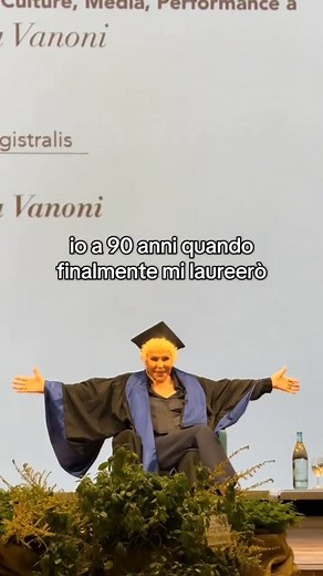 Giulio on Instagram: "@ornellavanoniofficialpage ❤️ . . Video di @imandreacozzolino . . #ornellavanoni #ornella #vanoni #risata #ridere #pov #laurea #90anni #eta #età #anni #studio #università #icona #unica #cantante #artista #milano"