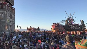 A PURE MOMENT OF MUSIC 🕸🎺 Mayan Warrior || Burning Man Project 19 #Blackrockcity #Symphony | Maga