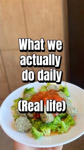 What we actually do daily. (A day in our real life.) #rootedandrising #loveyourgut #guthealth