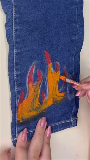 Day-13of 30days-30Creation||Jeans paint🔥#challenge #diy #art #acrylicpainting #fire #aesthetic #day