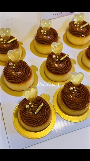 Mini flanes🍮✨ #miniflan #flan #dulcedeleche #postresdeliciosos #postresparafiestas