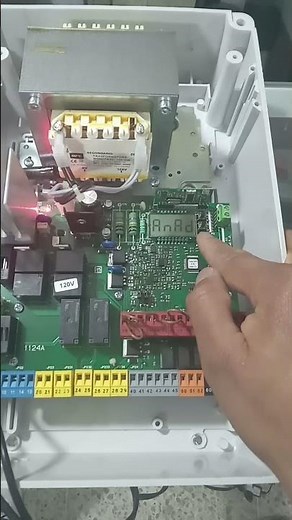 Programming of Mitto Bft 2CH remote controls with Thalia p card, 110v/220v.