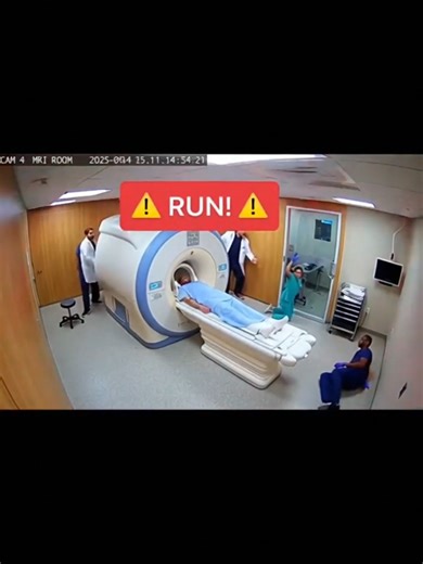 Small metal object then the MRI machine 😱😱😱#treanding #creatersearchingsight #Shocking #mri #radiology