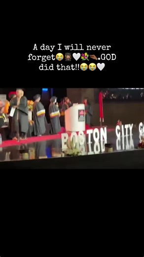 Logistics Graduate Celebrates Achievement and Future Prospects