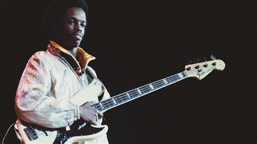 How Verdine White crafted “one of his best basslines” with Earth, Wind & Fire