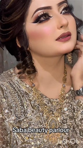 live demo by SABA WAQAR #makeup #wedding