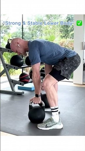 How to Perform a Gorilla Row - Kettlebell Gorilla Row Technique.
