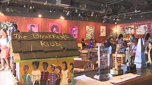 New stimulus bill includes $28.6 billion to help struggling restaurants, bars