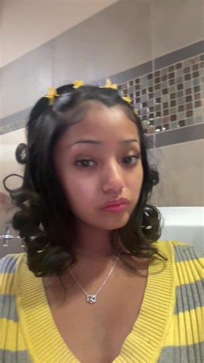 yellow mellow felloww | Yellow