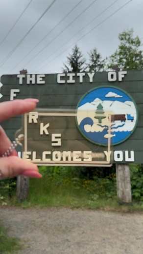 Caitlin Golder on TikTok