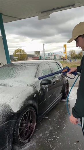 Golf 4 Rodando Bajito y con Estilo
