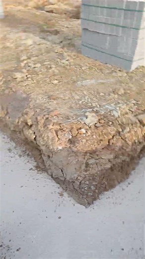 that's lucky big long block of houses fit on footing ok