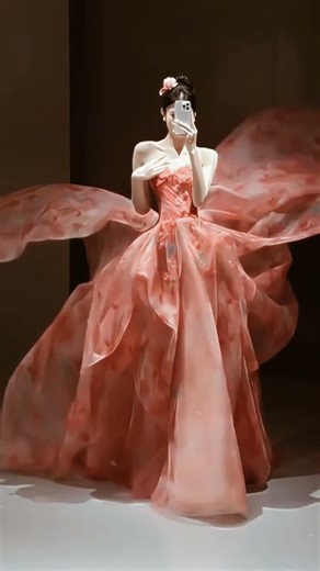 This Glam Gown Look Is Pure Magic ✨ Mirror Selfie Fashion Trend#ytshorts