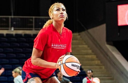 Shakira Austin's Family - Father, Mother, Siblings