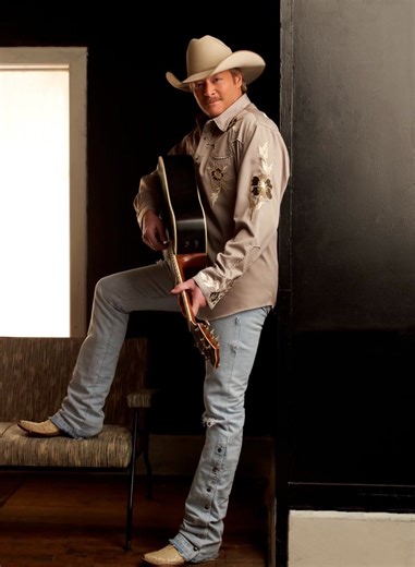 92K views · 3.8K reactions | “Wish I was a freight train, baby…” #FreightTrain | Alan Jackson | Facebook