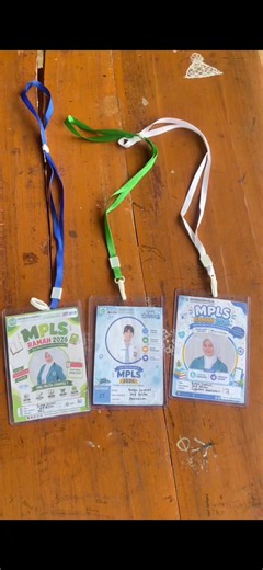 Pelitanss berikut ini tutorial membuat name tag, di simak sampai akhir yaa ✨🍃🫶🏻 #smkpelita #smkpelitaciampea #mpls