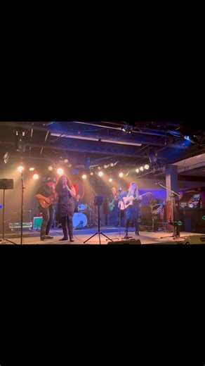 Ex’s & O’s Cover by Gypsy River at Montes Showbar Grill | GypsyRiver